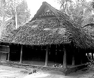 The Swami Pura of Cheerappanchira family at Muhamma in Alappuzha/Sajimon PS