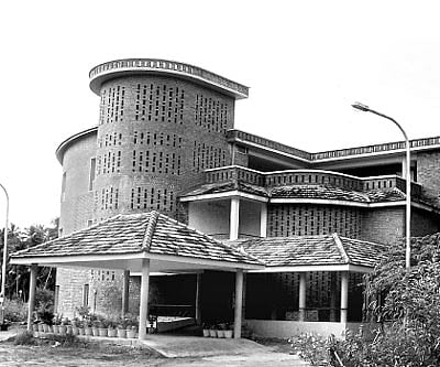 National Institute of Speech and Hearing (ENS)