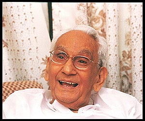 Former Kerala Chief Minister K Karunakaran dead