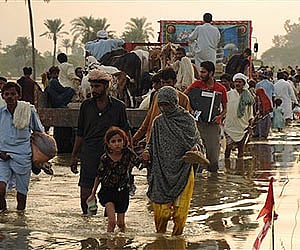 Pakistan refugees from floods. (Photo: AP)