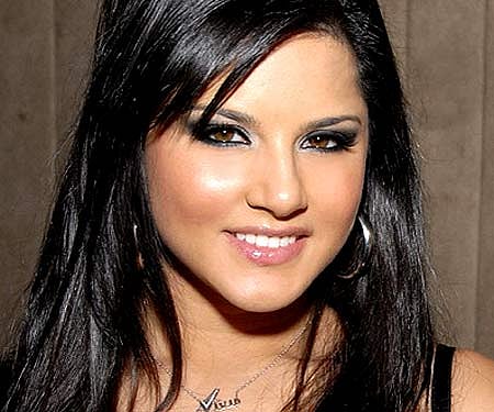 Sunny Leone (Image courtesy Wikimedia Commons)