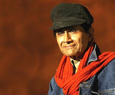 File photo of Bollywood star Dev Anand taking part in the Mumbai Festival in Mumbai, India (AP Photo/Gautam Singh, File).