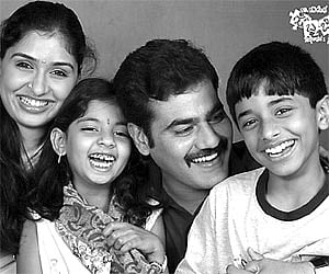 A scene from Abhay Simha’s ‘Gubbachigalu’.