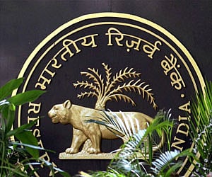 RBI further liberalises LRS remittances via international financial services centres