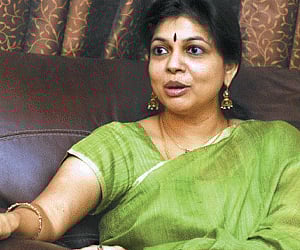 Czarina of vernacular media