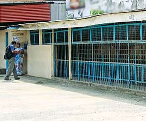 Empty ticket counters in cinemas in the city/Pics: Jipson Sikhera.