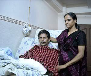 Prof TJ Joseph and wife Salomi while in hospital. ENS File Photo