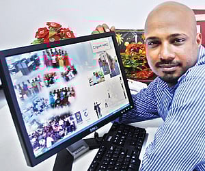 How to decorate your desktop?