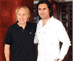 Richard Clayderman and Rahul Sharma (ENS)