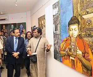 (Express News Photo)