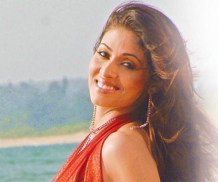 Seductive Sadaa again