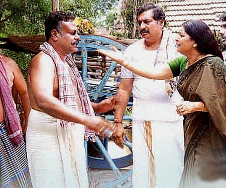 The poster of 'Kondaan Koduthaan'.