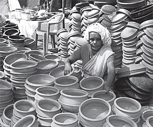 Artisans seen with their handmade products at the Pullavanibha Mela held at Azhakiyakavu Bhagavathy Temple in Palluruthy, Kochi | P K Jeevan Jose