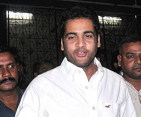 Actor  Sivaji coming out from Central Crime Station after complaint against a website. Express Photo.