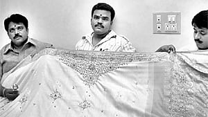 Andhra Pradesh: Weavers of Dharmavaram still await leaders’ attention