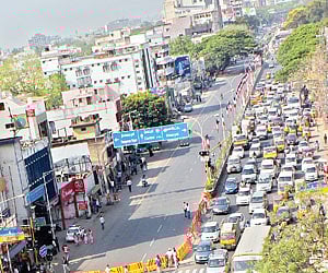 Rowing Federation of India president Rajlaxmi Singh Deo, CP Singh Deo and secretary general Sriram | EPS