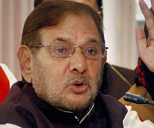 JD-U leader and NDA convenor Sharad Yadav. (File photo: PTI)