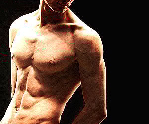 6 pack abs (Pic courtesy: Lifedynamix.com).