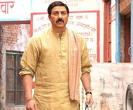 The dhoti-kurta clad Sunny Deol (Pic: IANS).