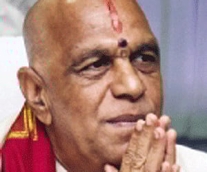 Kasethan Kadavulada is old wine in a new bottle