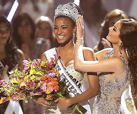 Miss Angola Leila Lopes wins the Miss Universe crown (AP Photo/Andre Penner).