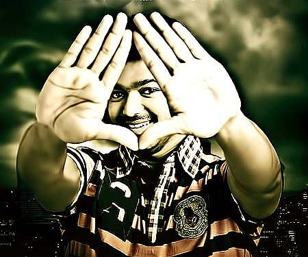 The poster of 'Velayudham'.