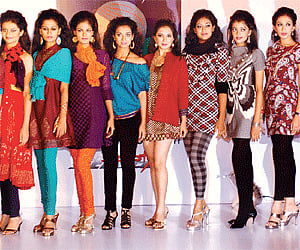 Max Miss Bangalore 2011 makes a thumping start