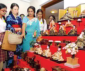 Vijayawada railway station wears a deserted look due to the 48-hour rail roko. EPS