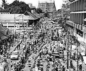 The stretch in front of Sree Padmanabhaswamy Temple crowded with the Pongala devotees on  Saturday | Rajeev Prasad