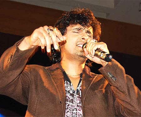 Sonu Nigam, the new TV superstar (Pic: Sampurn Pix).