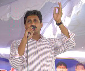 YSR Congress chief Y.S. Jaganmohan Reddy (EPS file photo)