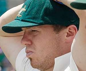 National Selection Panel chairman Andrew Hilditch said that Hasting's versatility edged him ahead of Siddle. (File photo/AP)