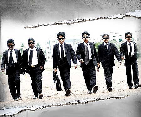 The poster of 'Pasanga'.