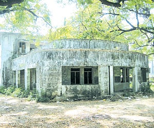 Community hall or bhoot bungalow?