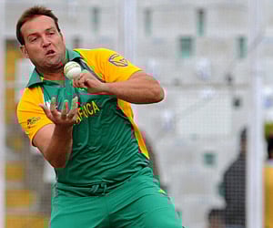 Jacques Kallis of South Africa in action during a 2011 ICC World Cup match. (Getty Images)