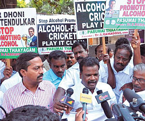 Activists put Dhoni in low ‘spirits’
