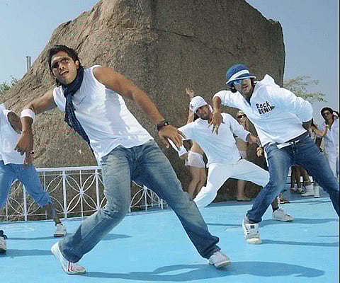 Vedam is a multi-starrer film