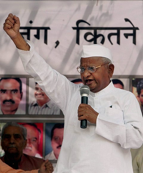 Hazare threatens fast-unto-death from Sunday on Lokpal issue