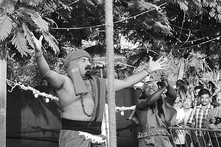 Rope trick leaves many spell-bound