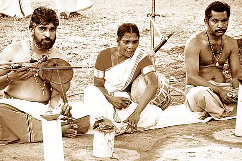 ‘Pulluvan Paattu' fading into oblivion due to lack of patronage