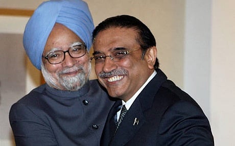 PM meets Zardari, pushes for quick conclusion of 26/11 trial