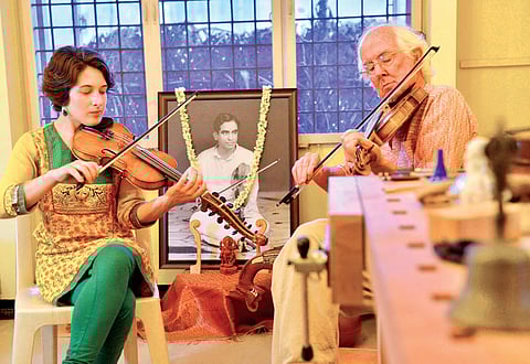 Violin warm-up with Wimmer 