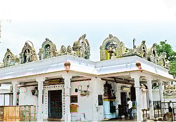 Following the 400 year old history