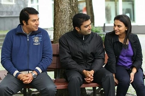 Kadal Kadannu Oru Mathukutty: Hollow and cliched