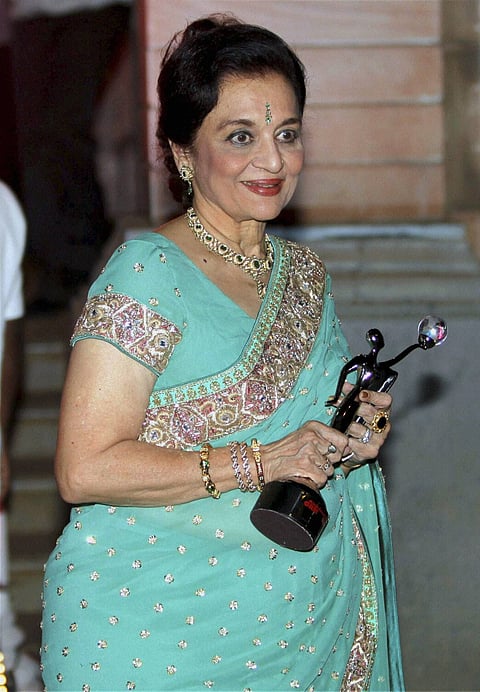 Style hair like yesteryears actresses