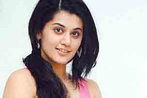 Taapsee Pannu to dub for Riddick