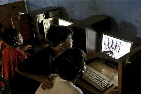 Now Feel Your Lover's Hand via Computer!