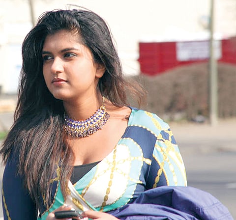 A Thriller sans Thrill, Lost in Pandemonium