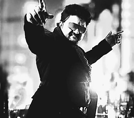 Komal Threatens to Quit Sandalwood 