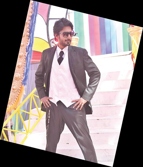 Devraj Brothers Share Screen Space